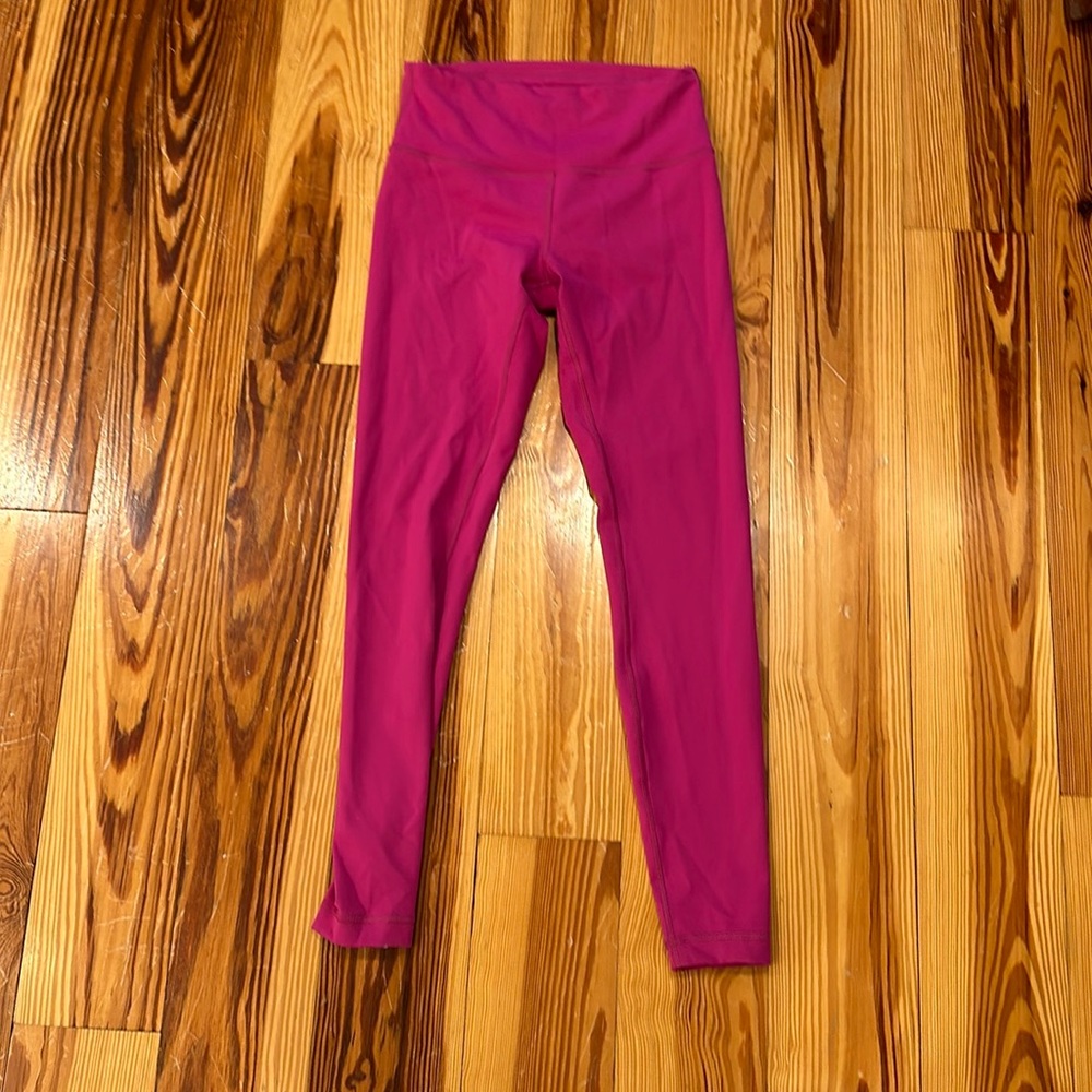 Lululemon Bright Pink Leggings size 8